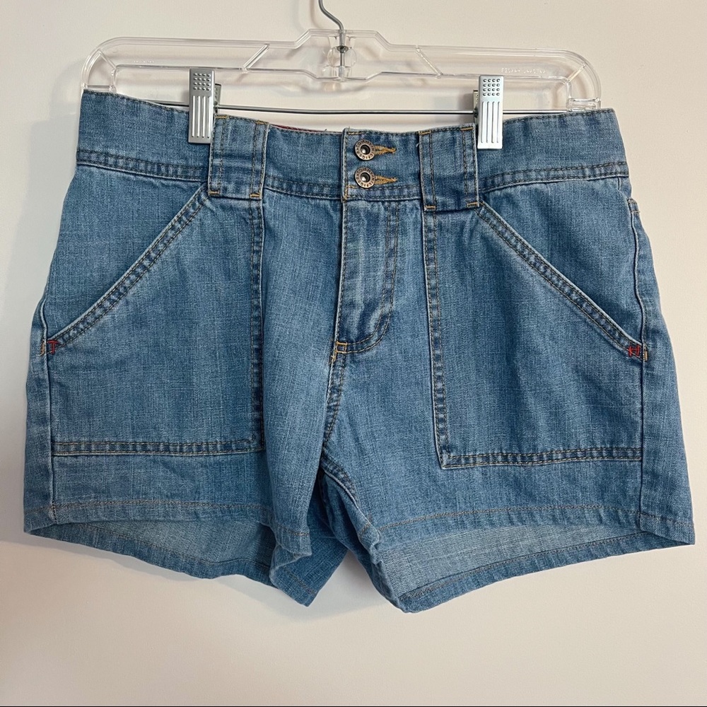 Tommy Hilfiger | Blue Medium Wash Y2K Vintage Denim Jean Shorts Size 4